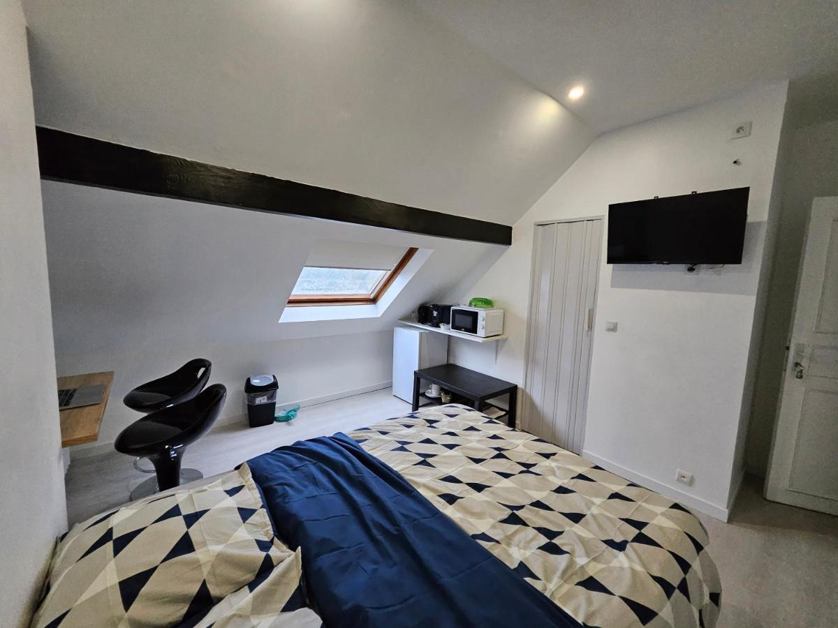Agreable Studio De 16M2 Sans Kitchenette Неї-сюр-Марн Екстер'єр фото