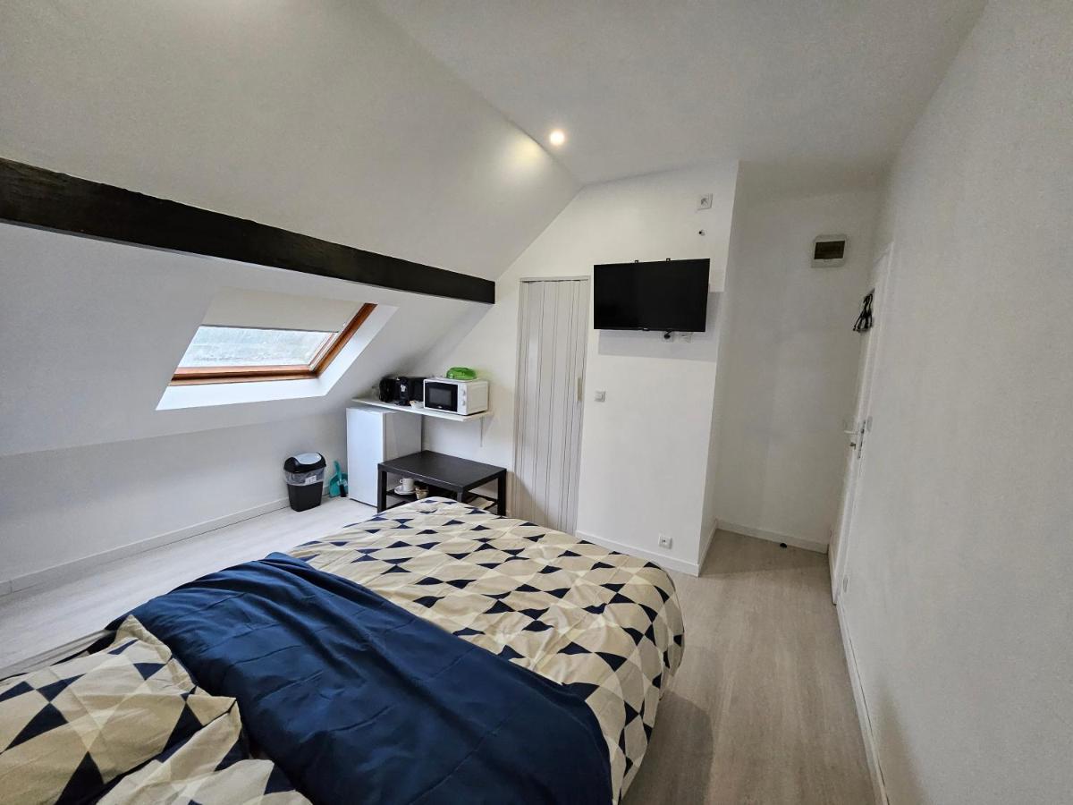 Agreable Studio De 16M2 Sans Kitchenette Неї-сюр-Марн Екстер'єр фото