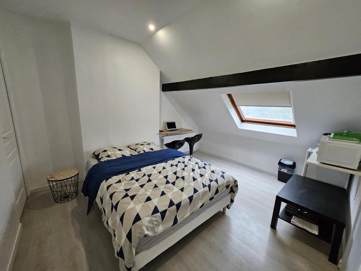 Agreable Studio De 16M2 Sans Kitchenette Неї-сюр-Марн Екстер'єр фото